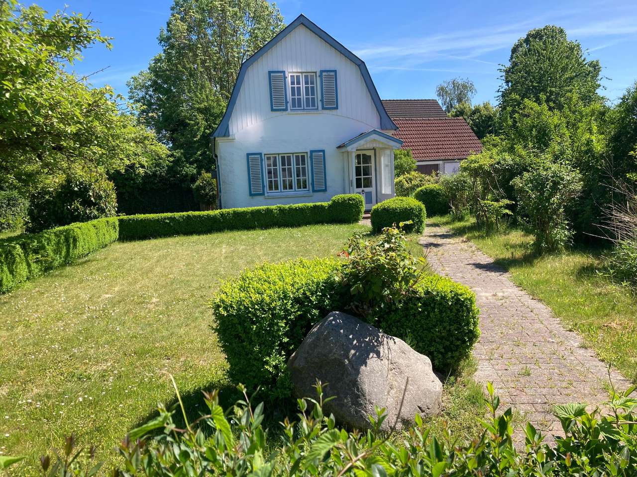 das hübscheste Haus von Kellenhusen mit Garten könnte Ihnen gehören (provisionsfrei) das hübscheste Haus von Kellenhusen mit Garten könnte Ihnen gehören (provisionsfrei)